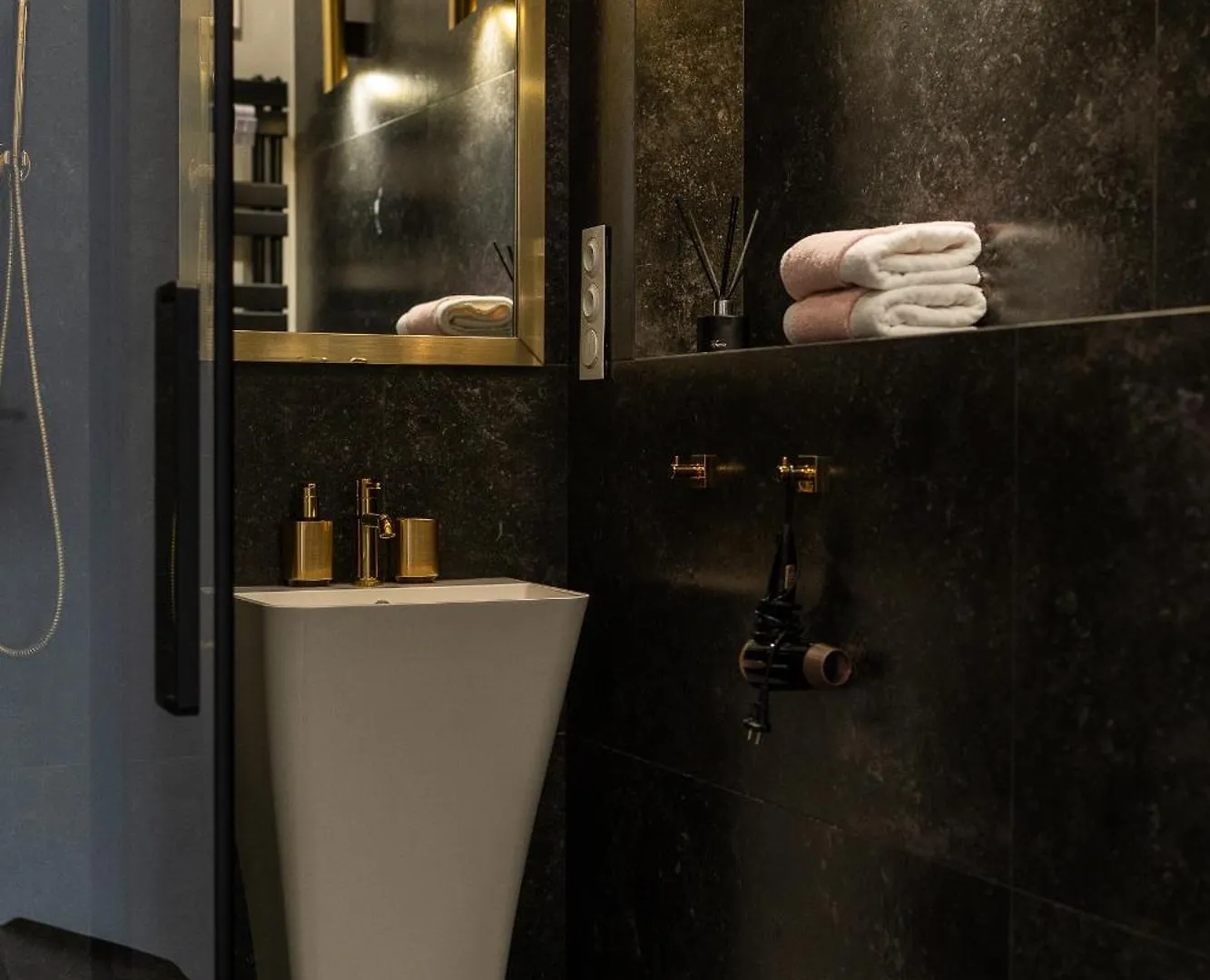 Apartament Glamour Prywatne Jacuzzi Starowislna Kraków Polen